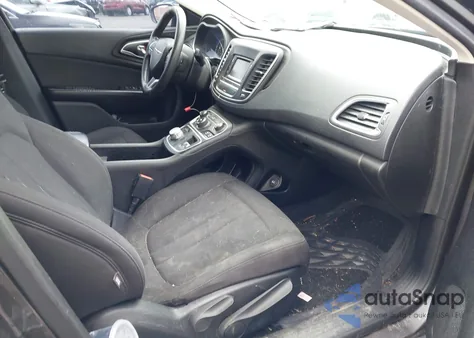 2015 Chrysler 200 Limited z USA, uszkodzony, nr VIN 1C3CCCAB7FN564217